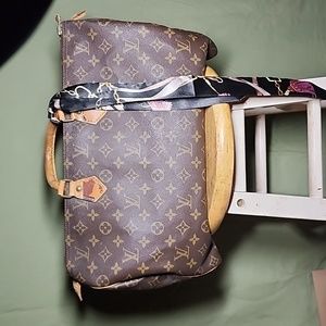 Louis Vuitton Monogram Speedy 40